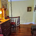 Parisian Courtyard Bed & Breakfast