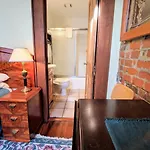 Parisian Courtyard 3*