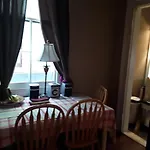 Creole Victorian For Groups Large And Small