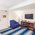 The Mercantile 3*