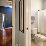 5 Mi To Bourbon Street: Nola Holiday home