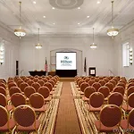 Hilton / St. Charles Avenue Hotel 4*