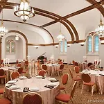 Hilton / St. Charles Avenue