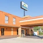 Hotel Quality I-10 East 3*