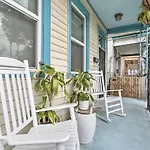5 Mi To Bourbon Street: Nola Holiday home