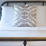 Sully Mansion Hotel 3*