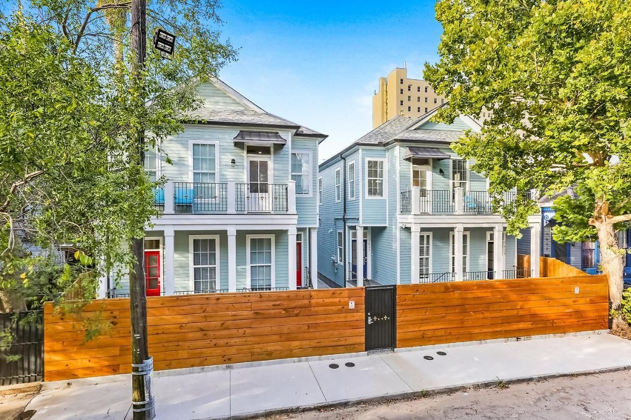 Stunning Modern And Fully-upgraded 5 Bedroom W Pool New Orleans
