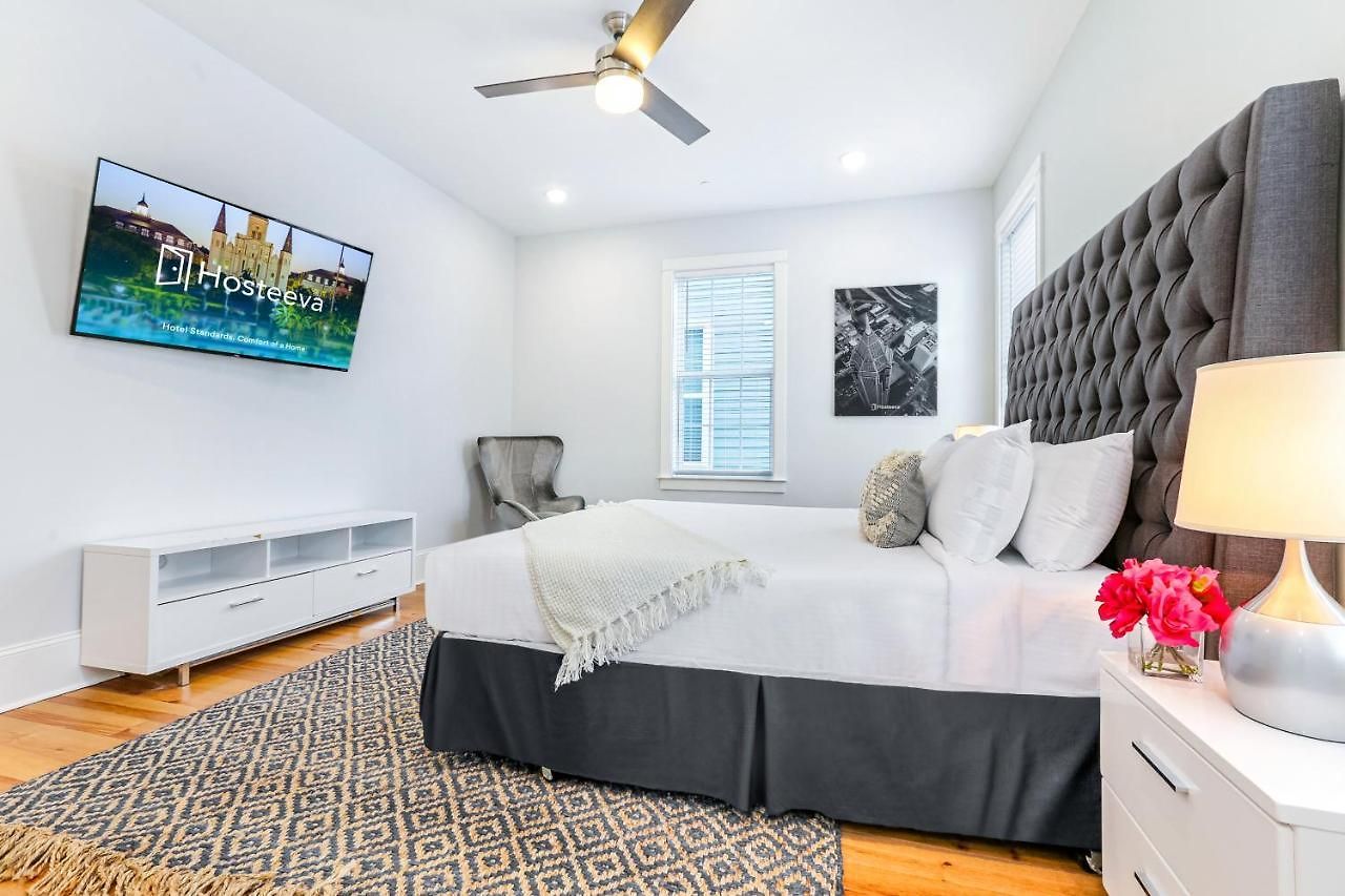 Stunning Modern And Fully-upgraded 5 Bedroom W Pool Apartment New Orleans