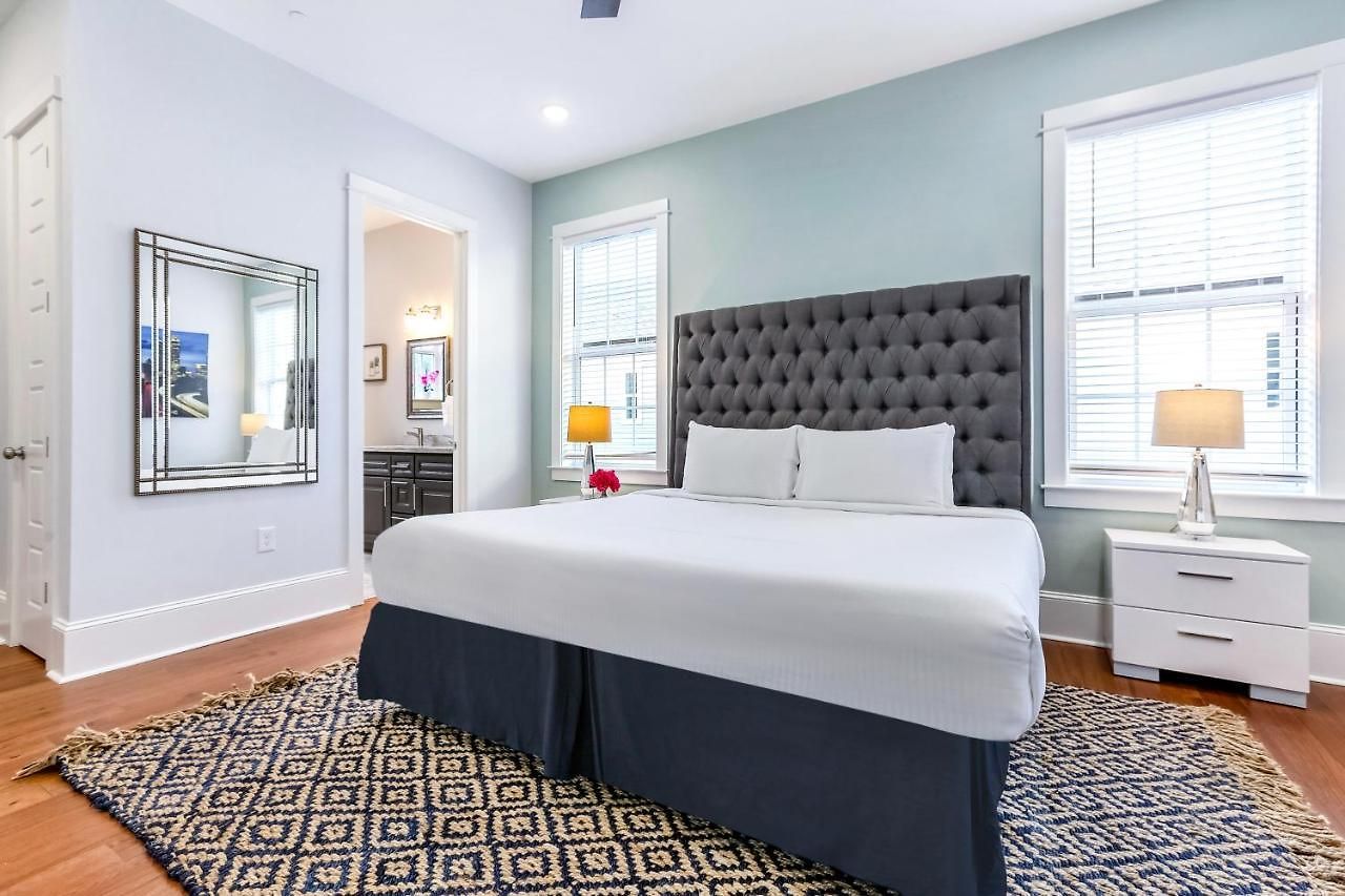 Apartment Spacious 5 Bedroom Retreat - Pool - Near It All! New Orleans