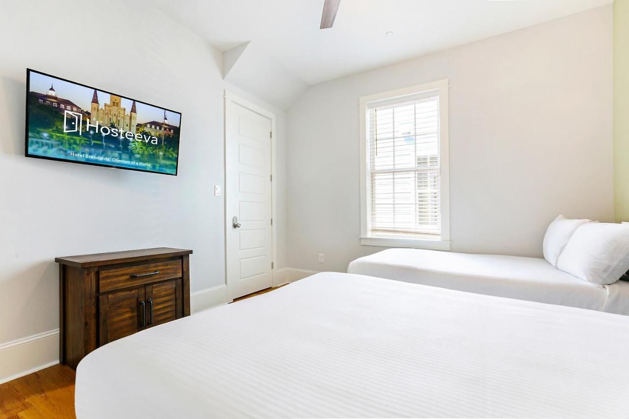 Apartment Stunning 4br-5br Near French Quarter Homes By Hosteeva New Orleans