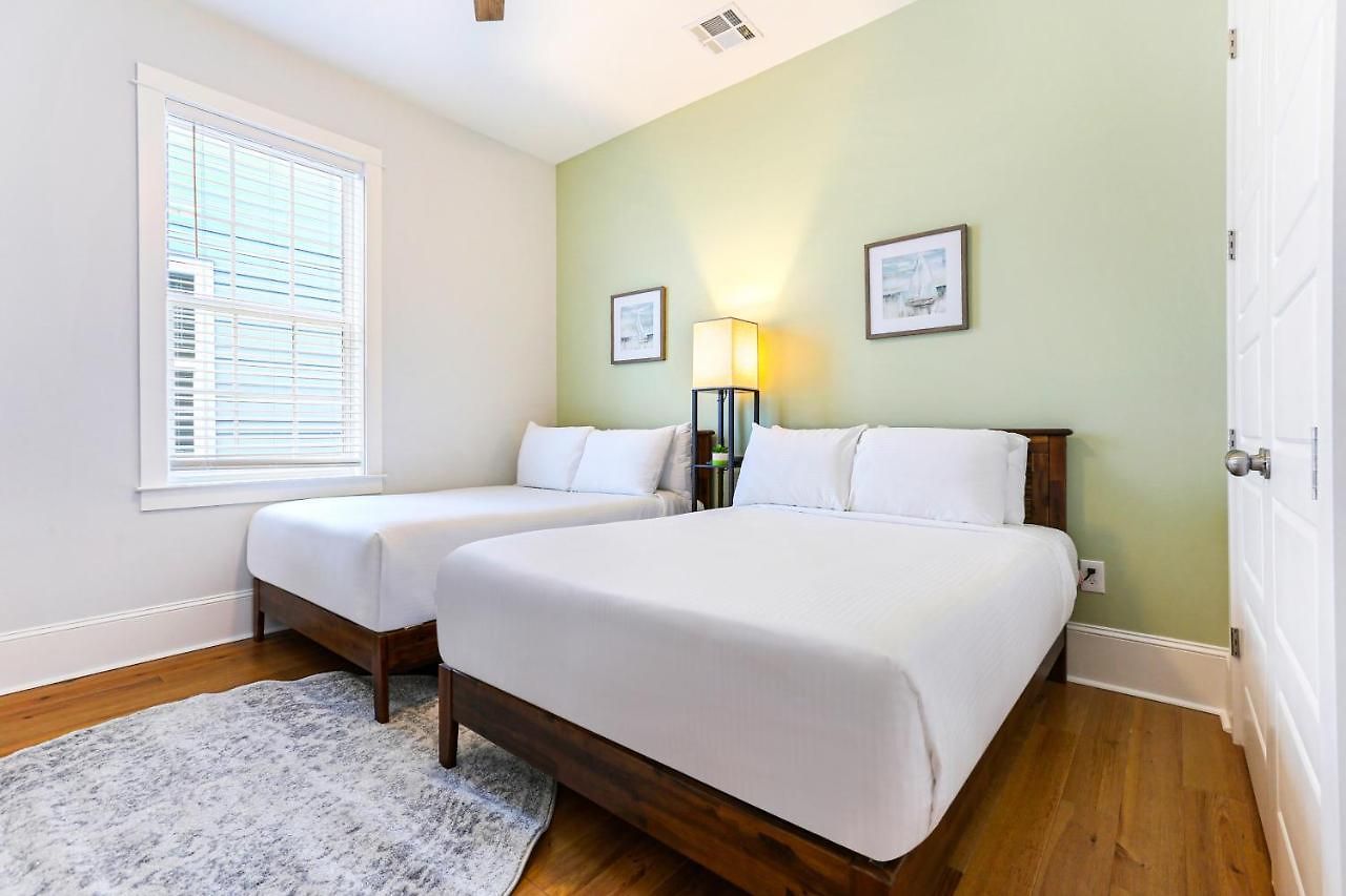Stunning 4br-5br Near French Quarter Homes By Hosteeva