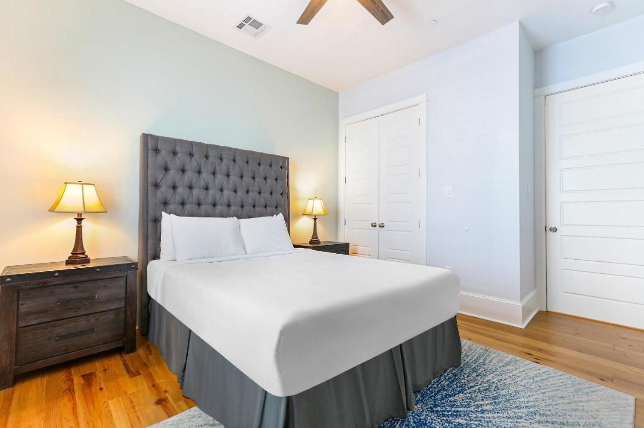 Apartment Stunning 4br-5br Near French Quarter Homes By Hosteeva New Orleans