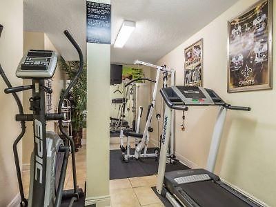 Hotel Super 8 By Wyndham New Orleans