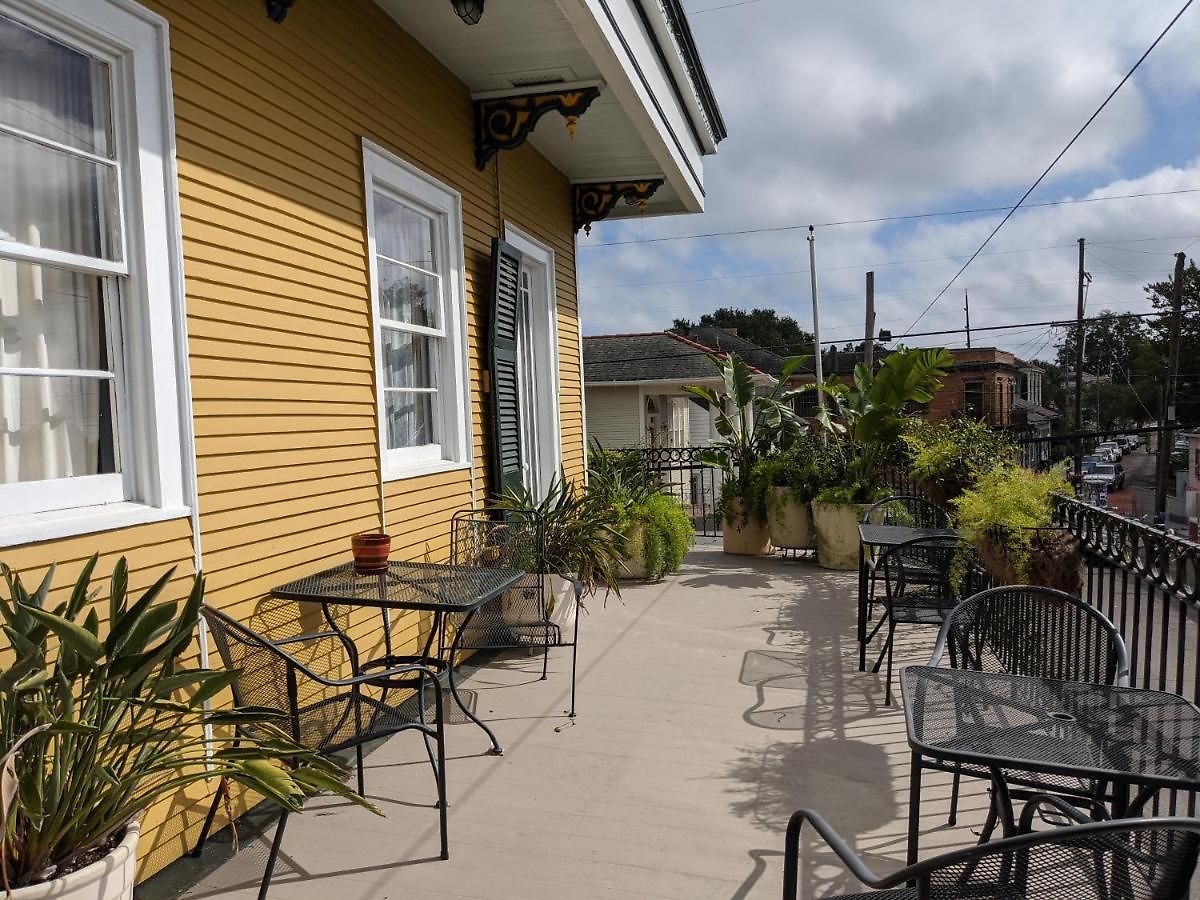 Balcony Bed & Breakfast 3*