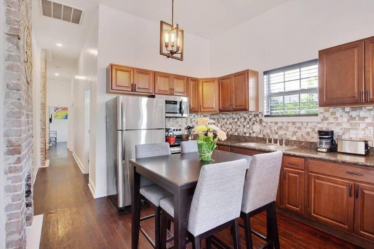 Gorgeous Historical Gem Near French Quarter New Orleans