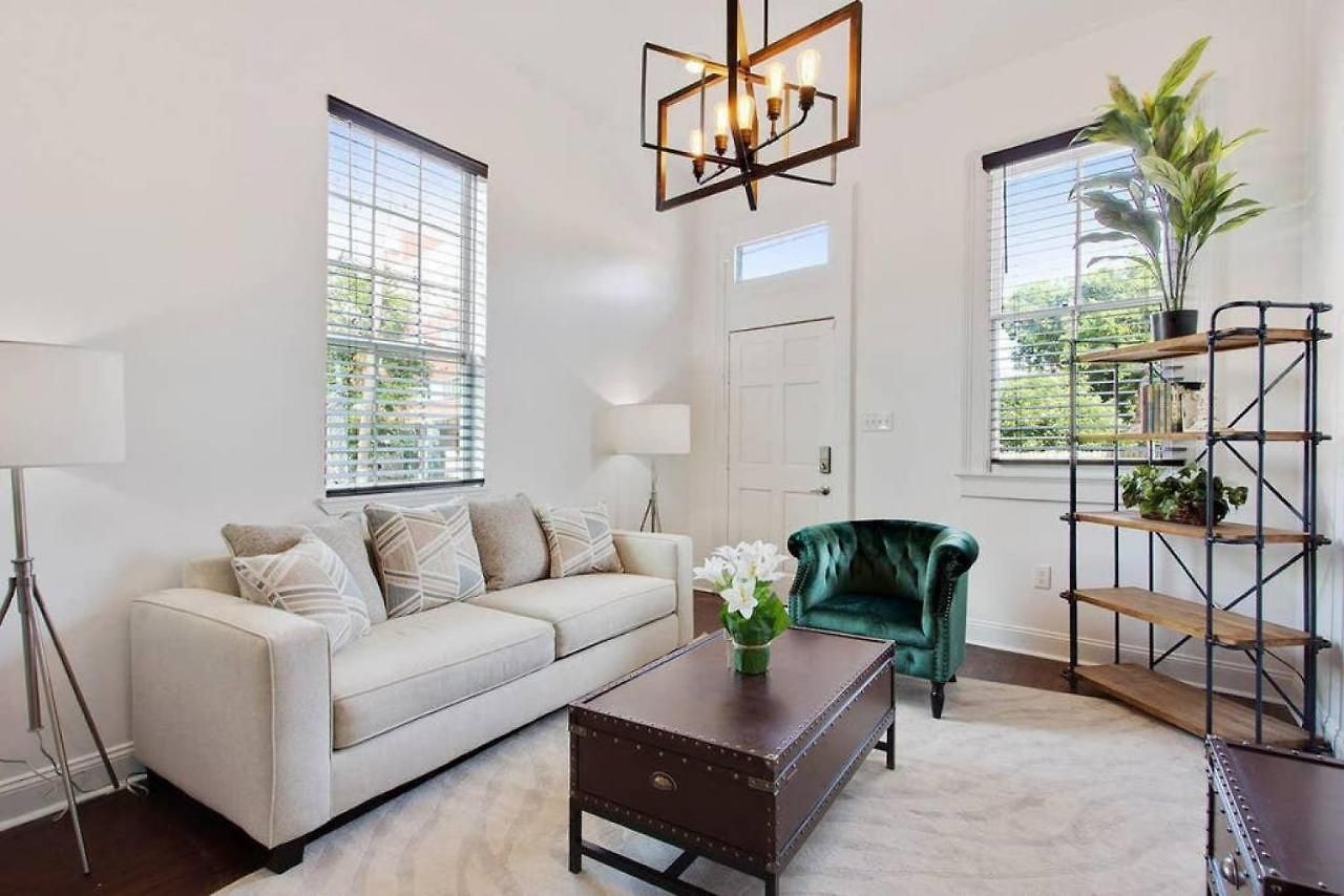 Gorgeous Historical Gem Near French Quarter Bed & Breakfast New Orleans