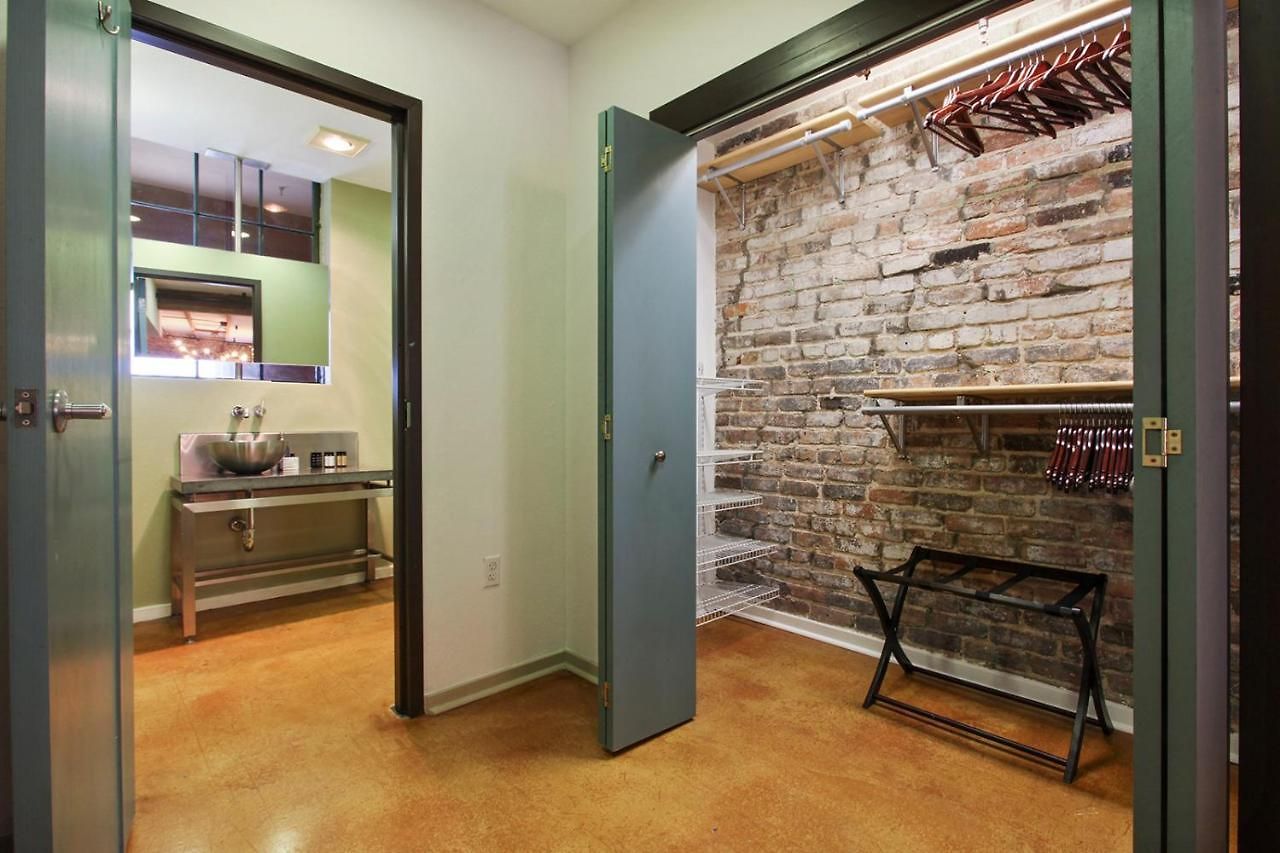 Liivup Warehouse Apartment New Orleans