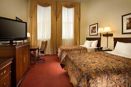 Drury Plaza Hotel