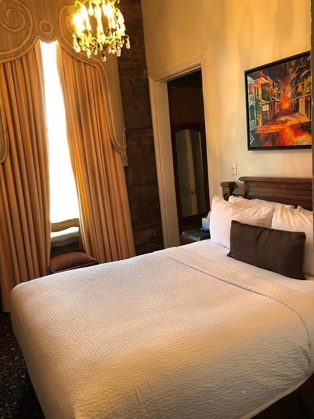 Hotel Lafitte & Bar New Orleans