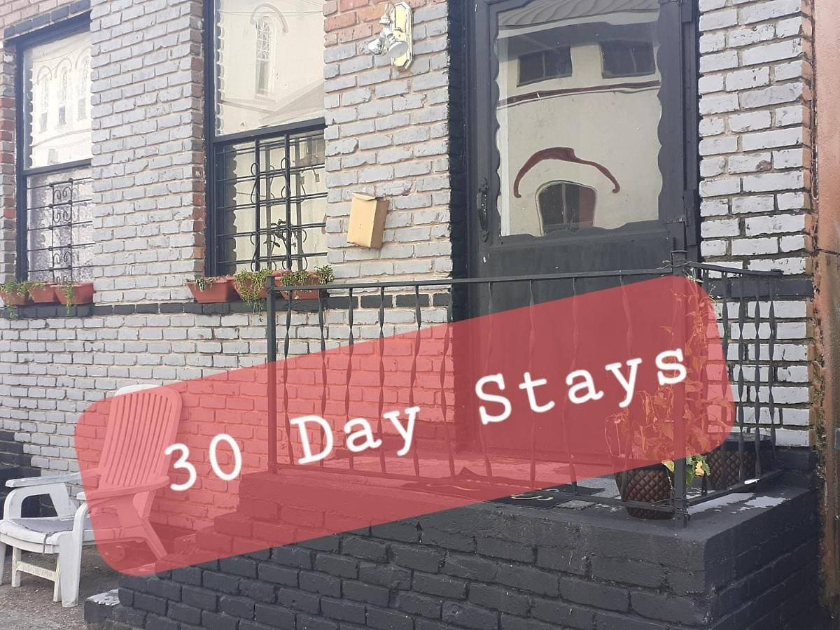 Hostel Travel Nurse Black Out Curtains 30 Day *