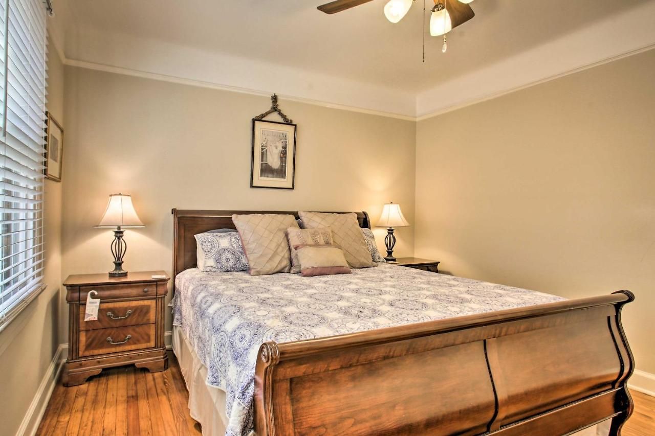 Holiday home Soul & Style! Duplex Near French Quarter W/ Porch *