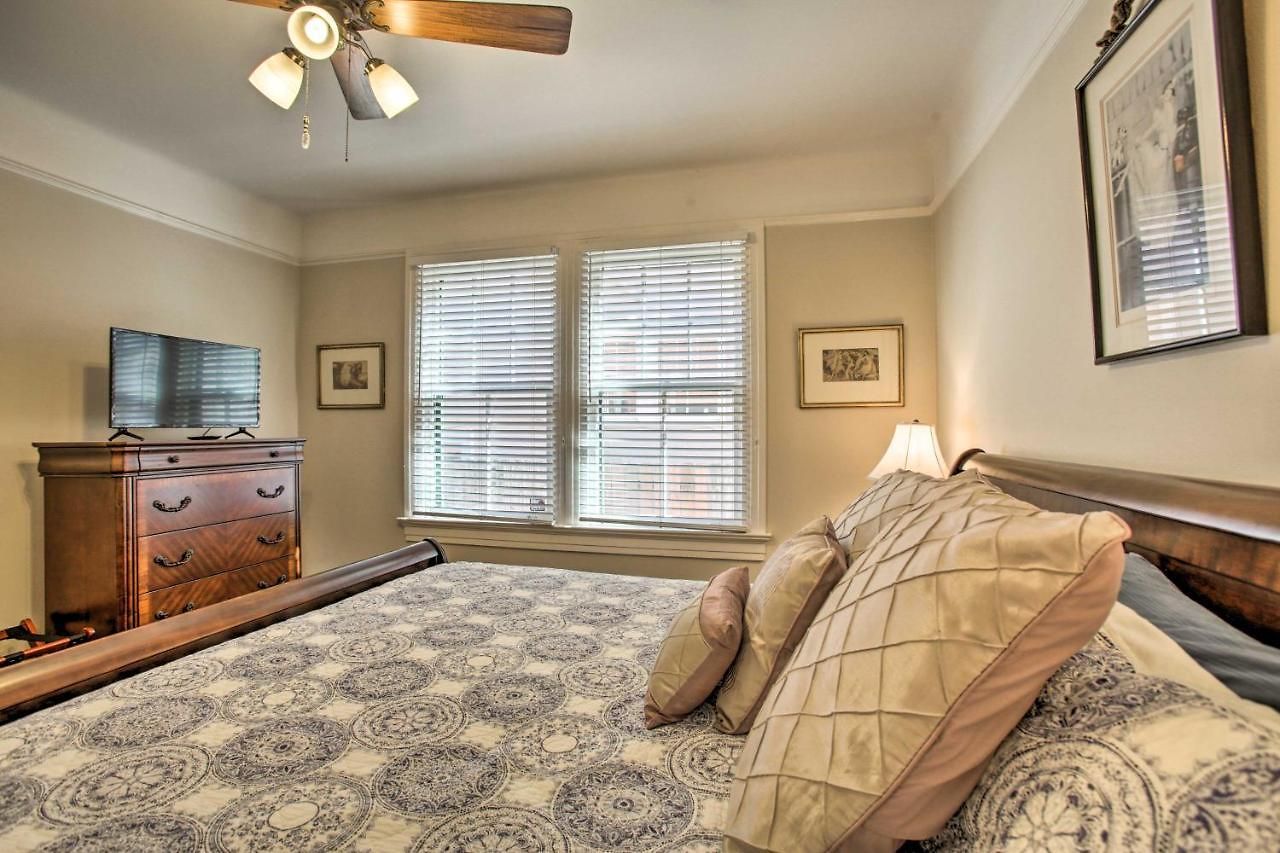 Soul & Style! Duplex Near French Quarter W/ Porch New Orleans