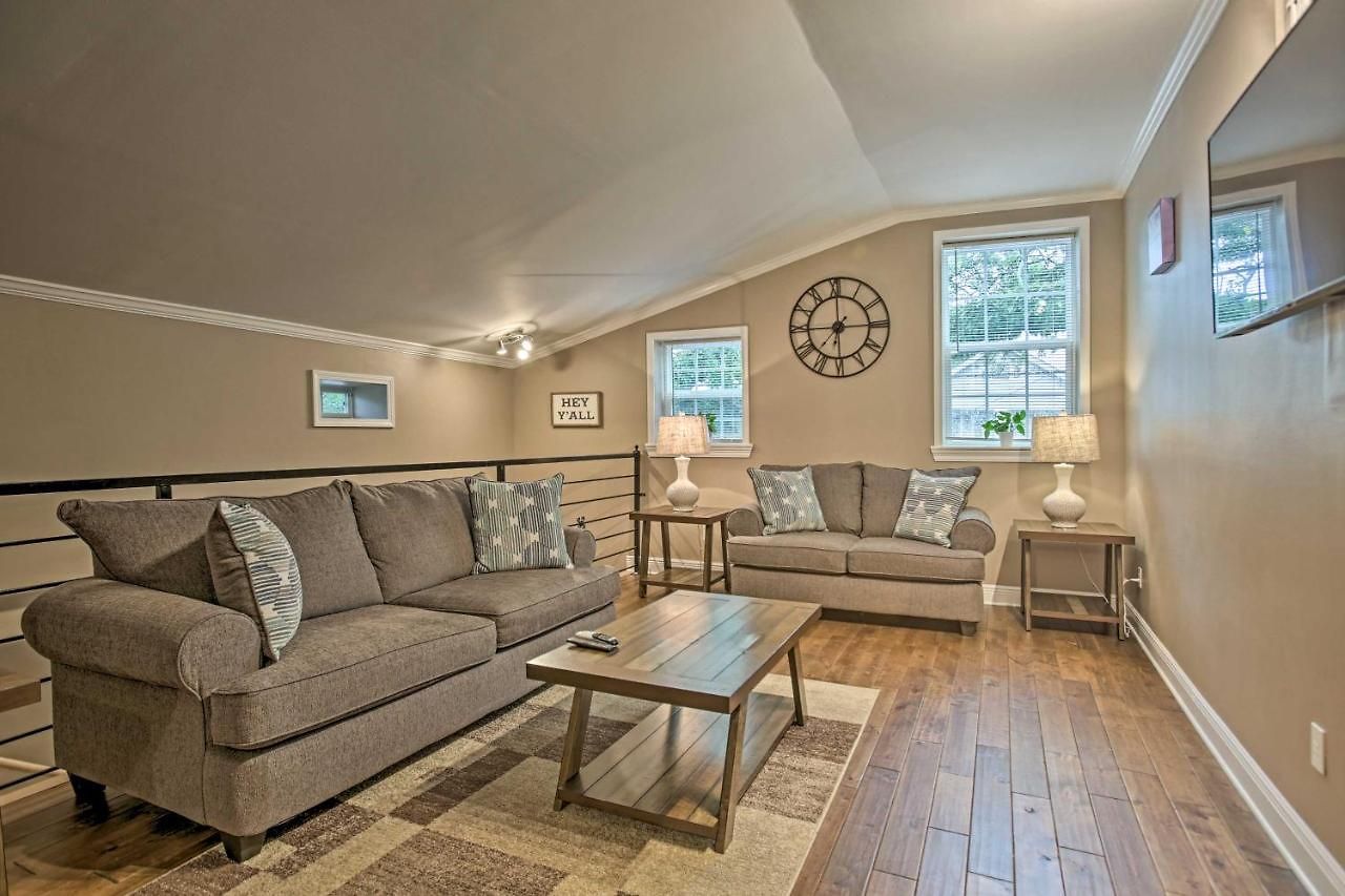 Apartment Walk To Canal St Trolley! Mid-City Nola Retreat *