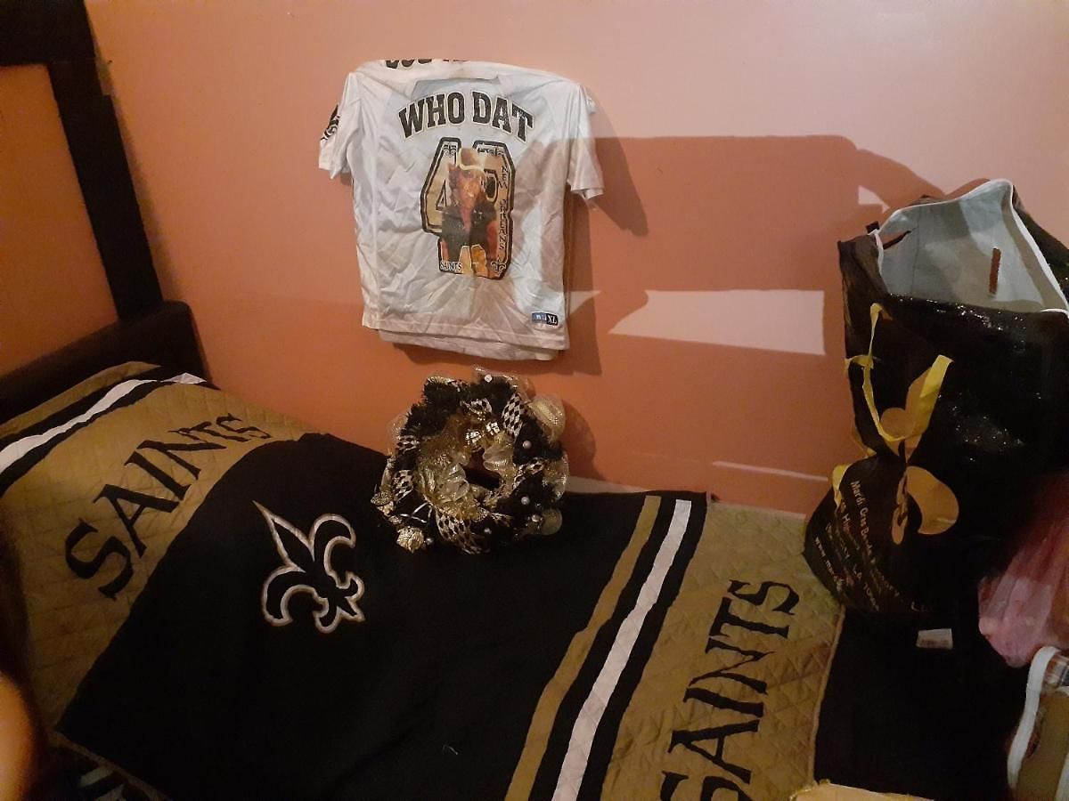 Saints Fans *