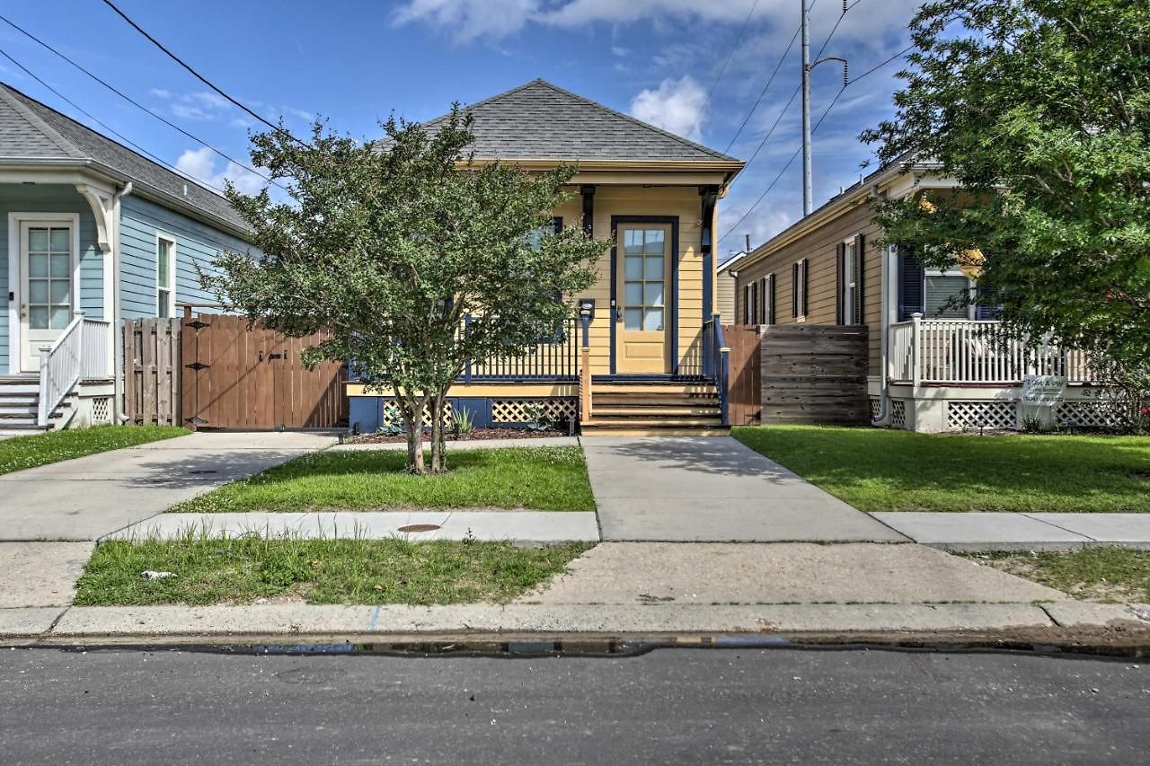 Nola 2 Blocks To Streetcar, Cafes & Bars