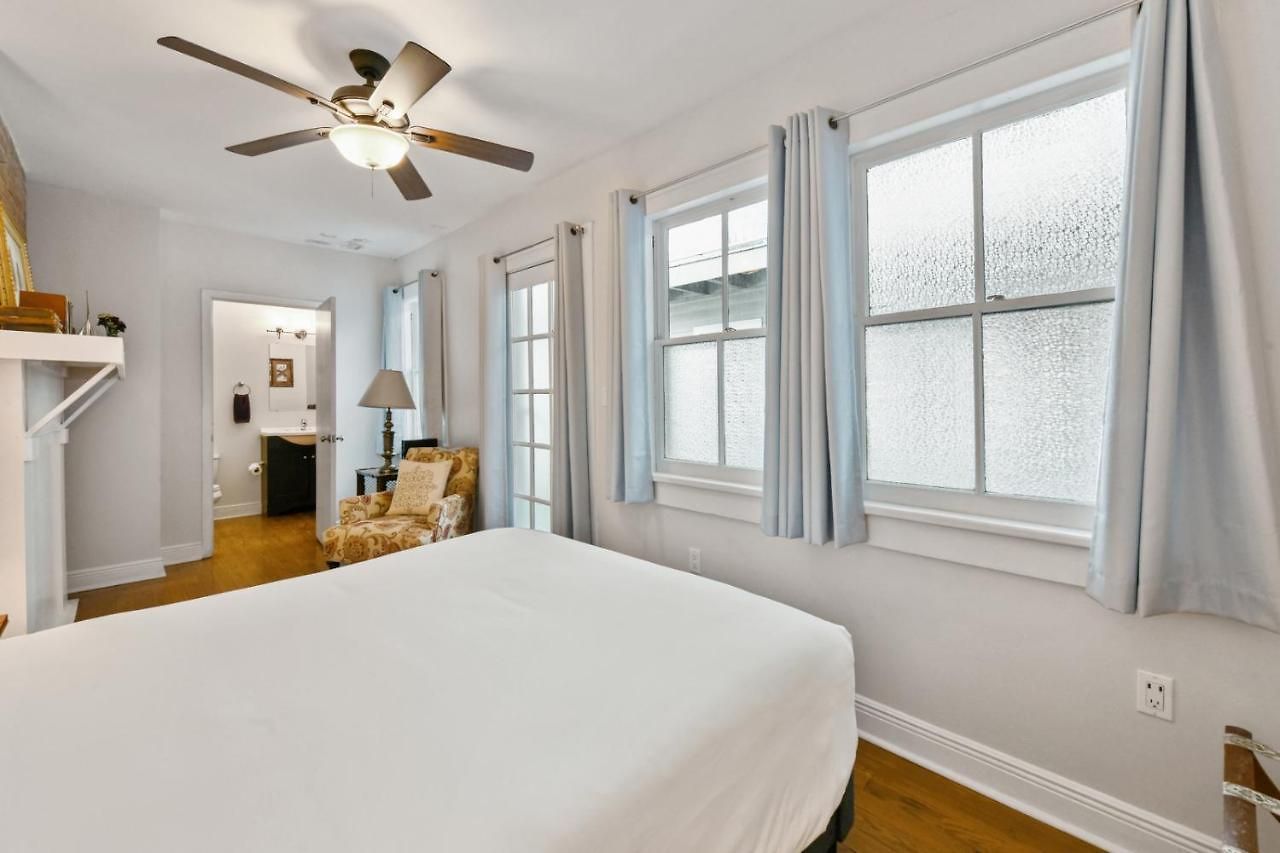 Montgomery House 4*