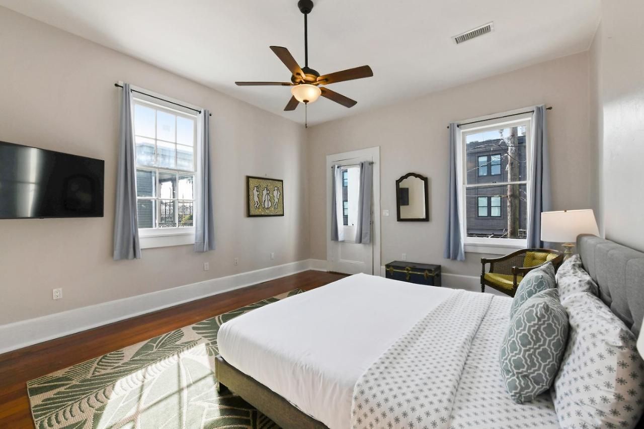 Montgomery House 4*