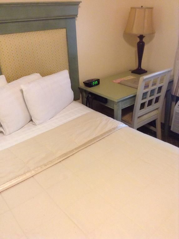 Inn The Prytania Oaks 2*
