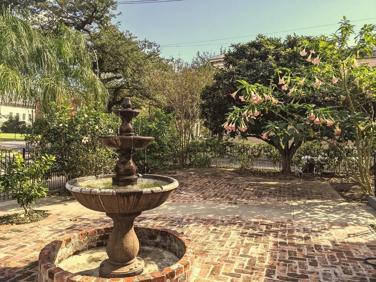 Bed & Breakfast The Esplanade Mansion 3*