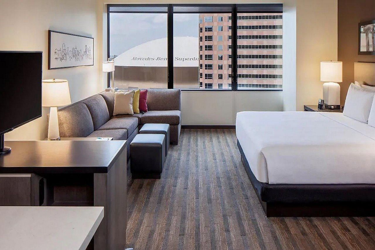 Hotel Hyatt House Downtown 3*