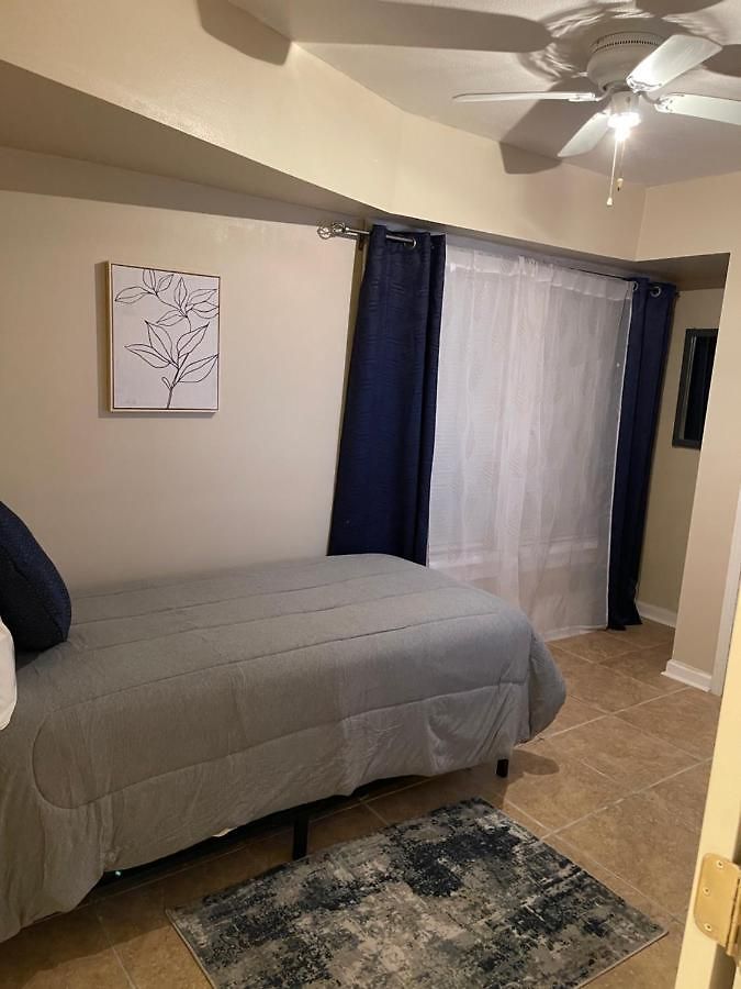 Guest house Pr10 Holy Cross Oasis 30 Day Minimum New Orleans