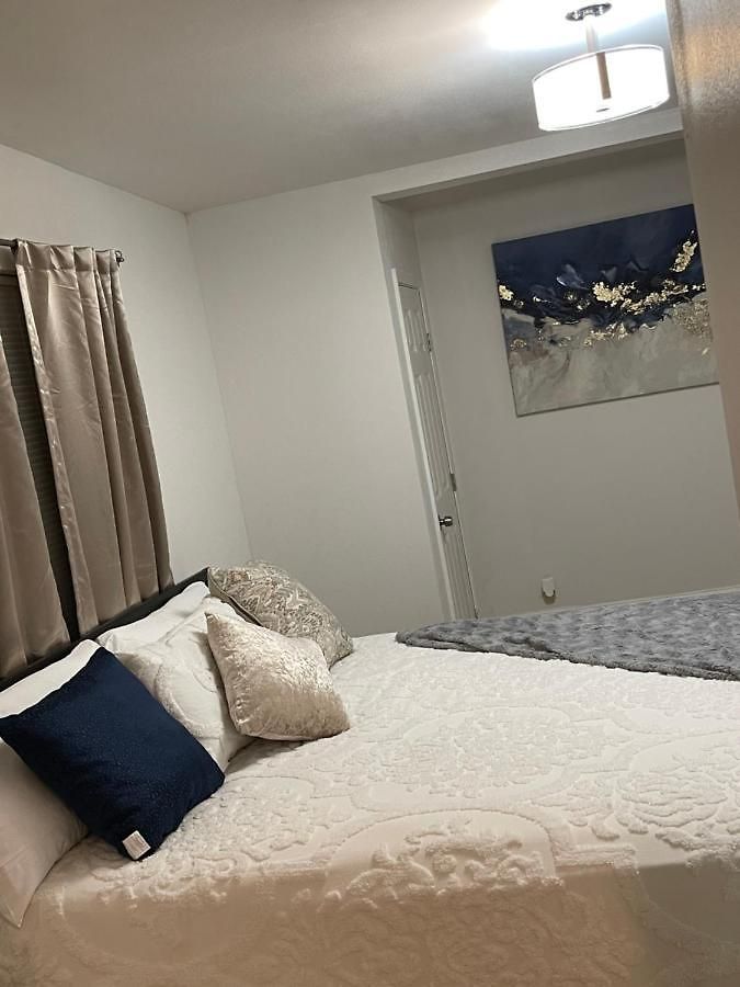 Pr10 Holy Cross Oasis 30 Day Minimum * New Orleans