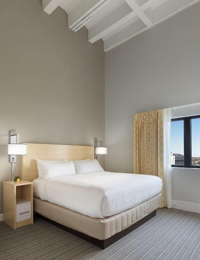 Sonesta Es Downtown Hotel 4*