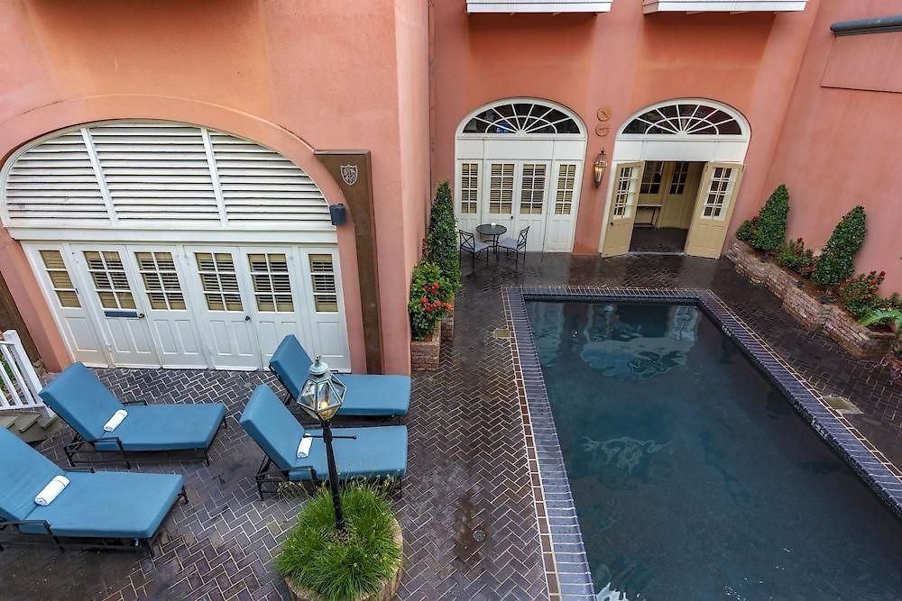 Dauphine Orleans Hotel