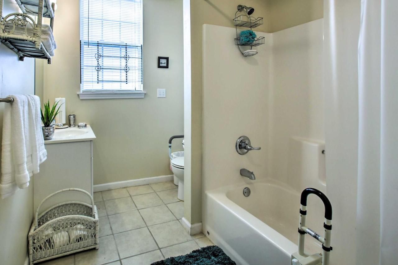 Great For Couples! Nola 3 Mi To Bourbon St New Orleans