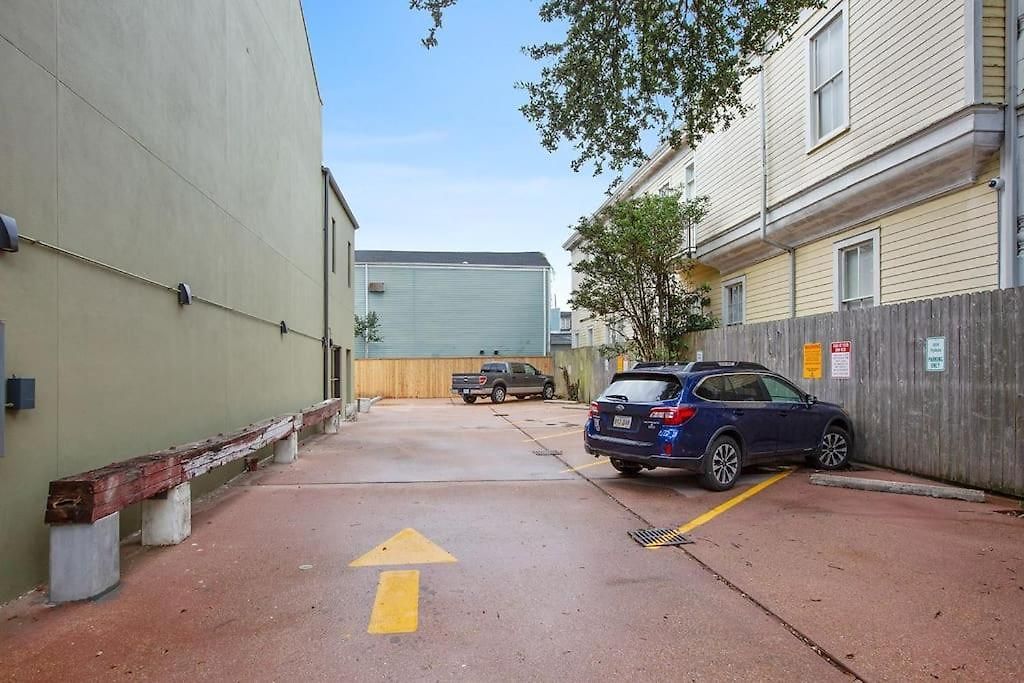 Fab 1838 Garden District 5br With Parking And Balcony * New Orleans