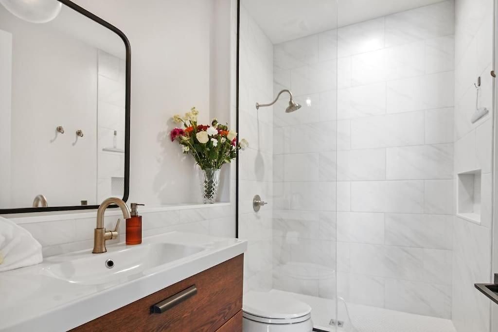 Fab 1838 Garden District 5br With Parking And Balcony Apartment *
