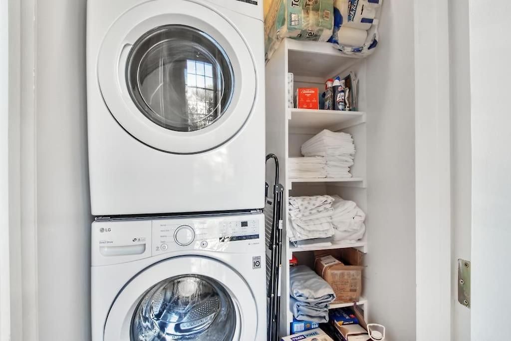 Fab 1838 Garden District 5br With Parking And Balcony