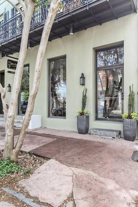 Historic Garden District 5br With Parking And Balcony *