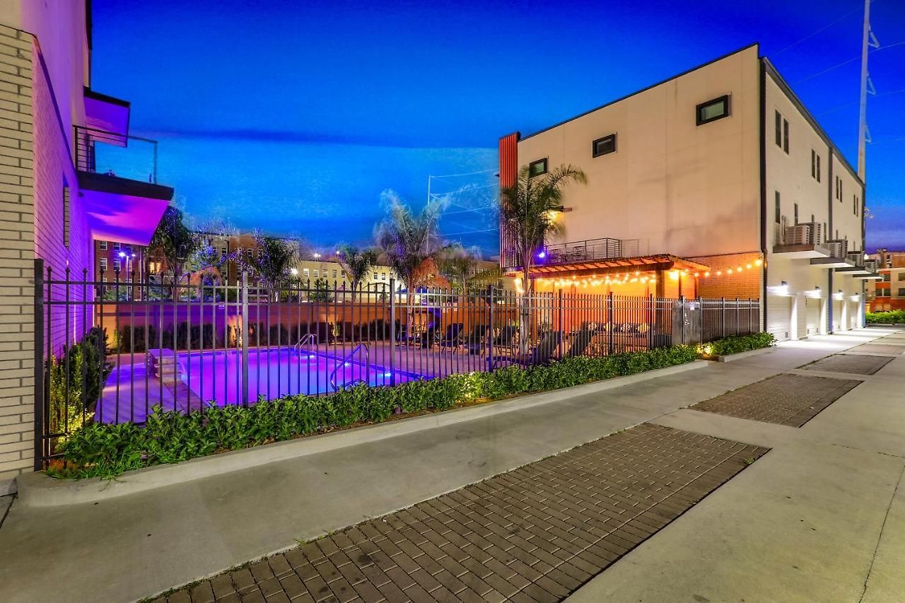 Modern 4br With Amenities