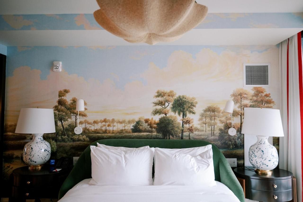 Virgin Hotel New Orleans