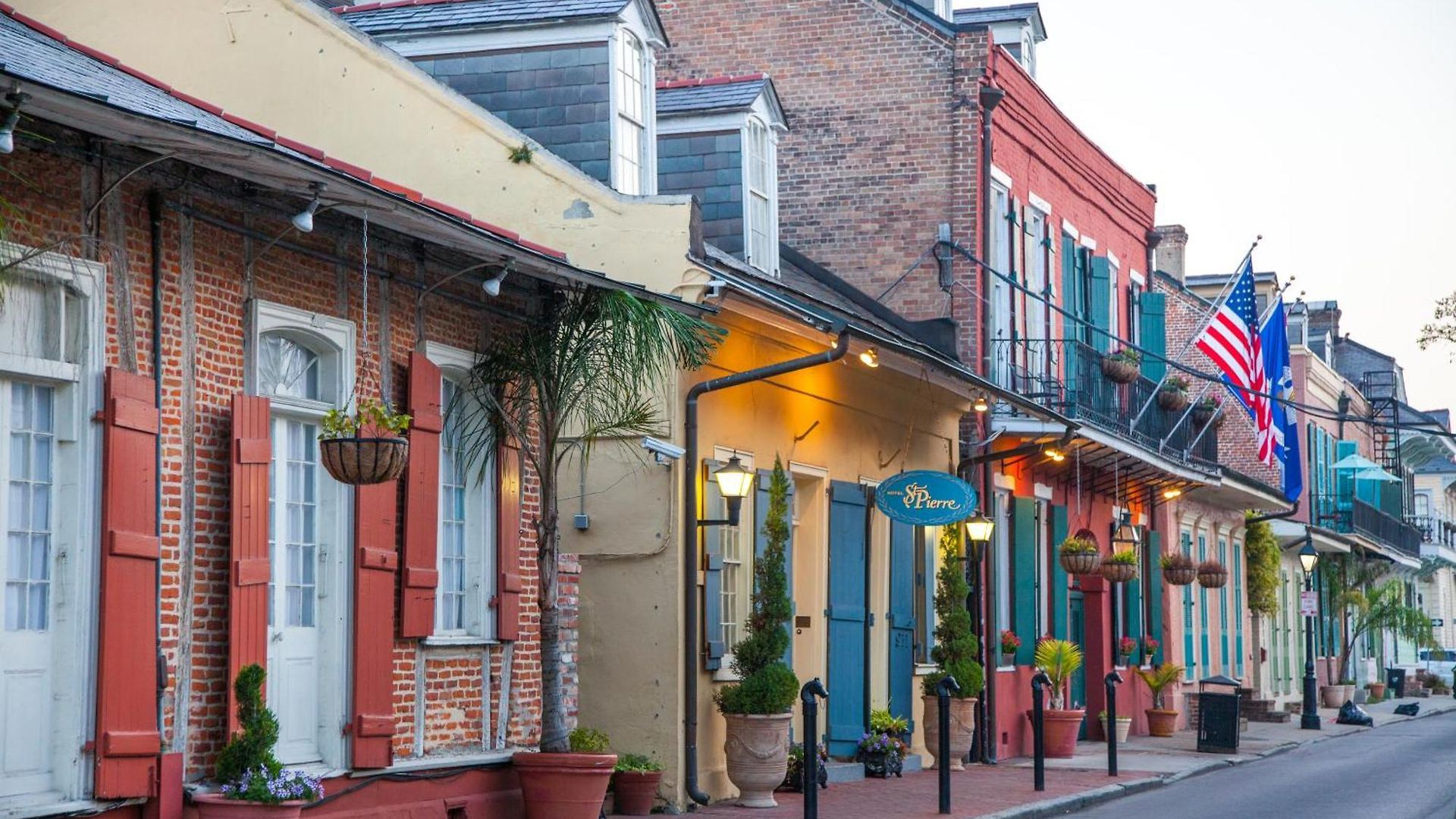 St. Pierre French Quarter Hotel 3*