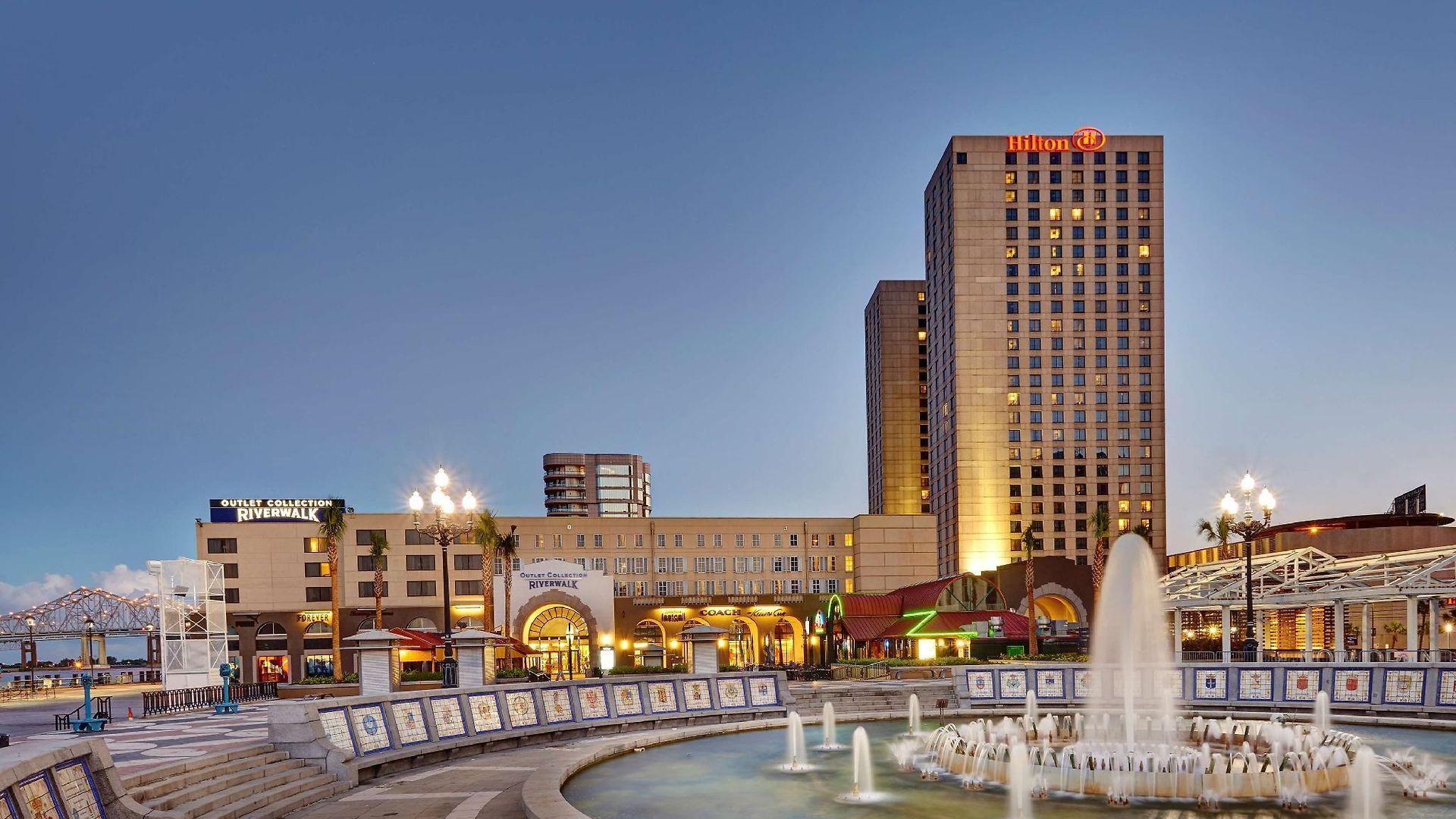 Hilton Riverside Hotel 4*