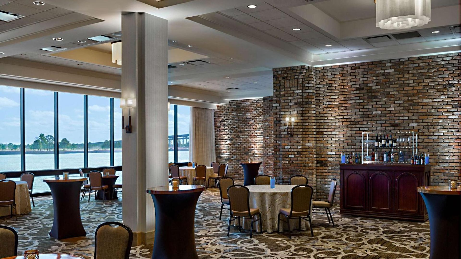 Hilton Riverside New Orleans