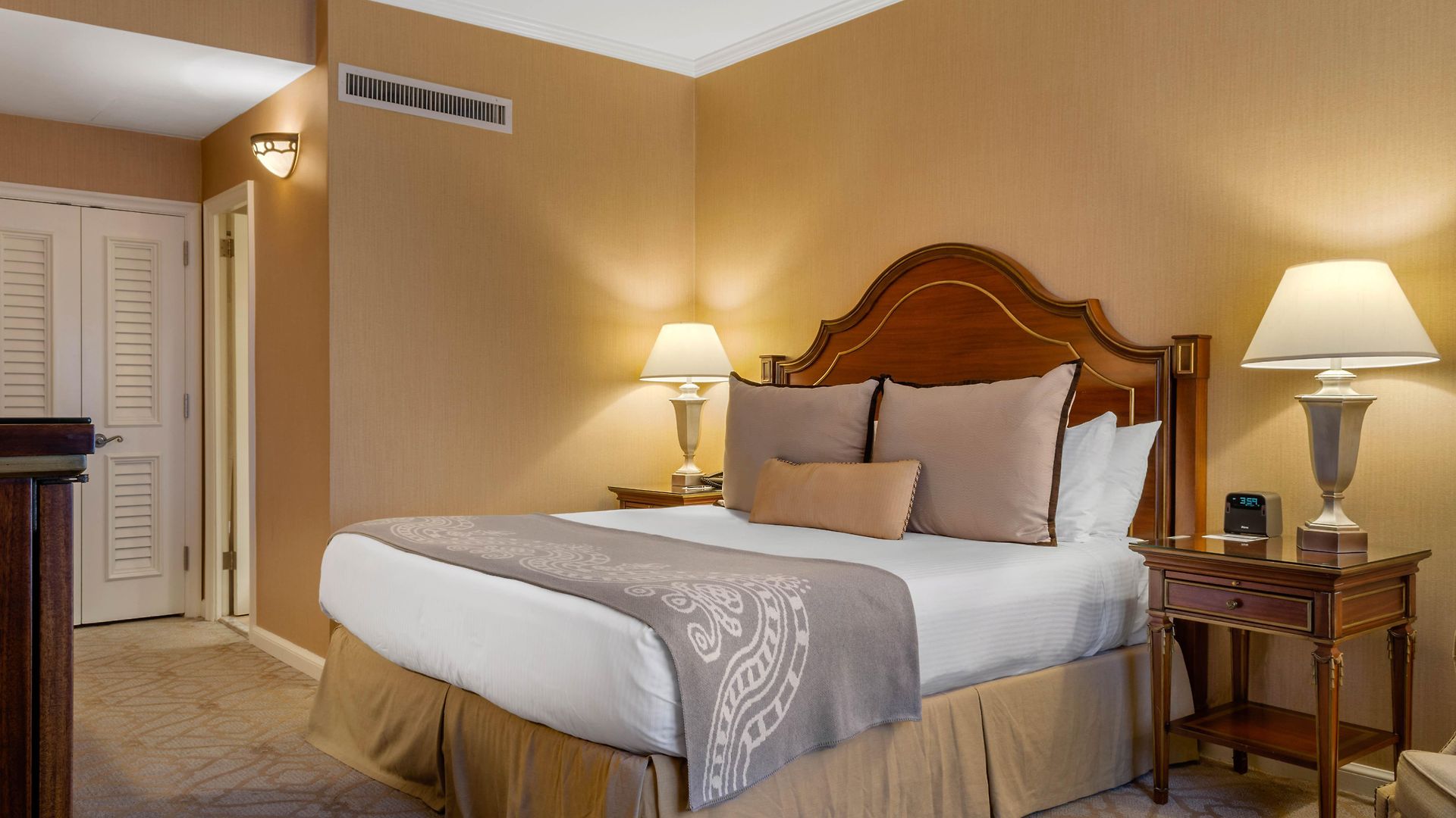 Omni Royal Orleans Hotel 4*