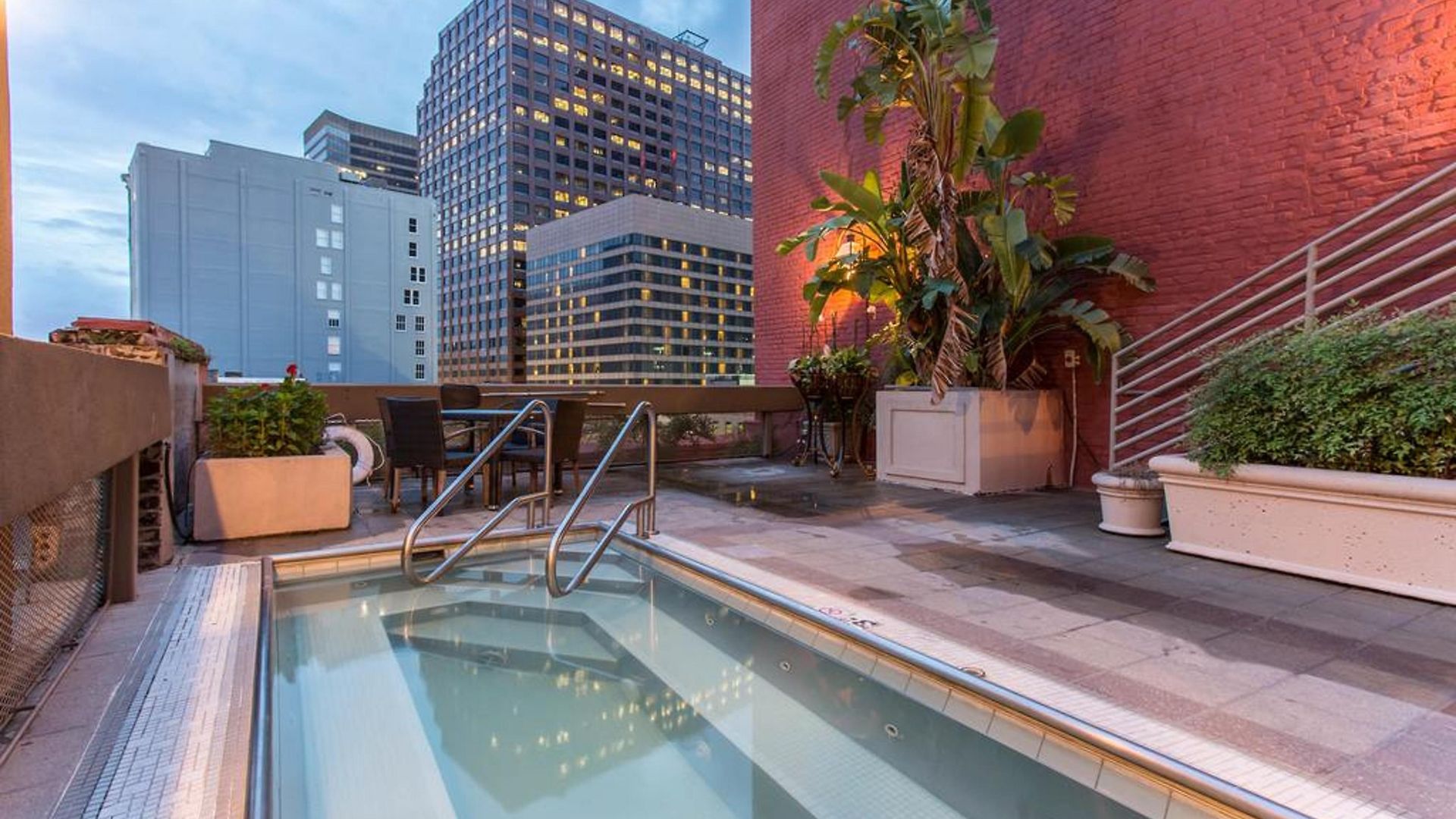 Theo New Orleans, Tapestry Collection By Hilton 4* New Orleans